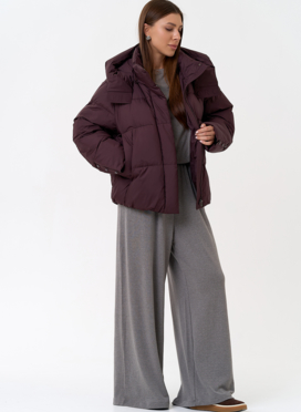 Женский пуховик с капюшоном