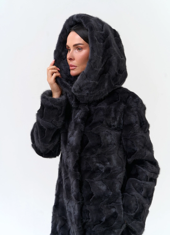 Шуба из меха норки модель № 34049 в кредит