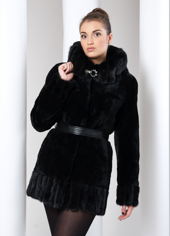 фото Шуба мутон с норкой модель № S-15 фото Шуба мутон с норкой модель № S-15