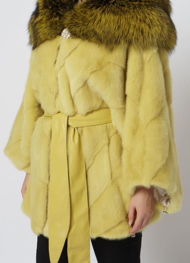 Желтая шуба из норки модель № 1214 в рассрочку
