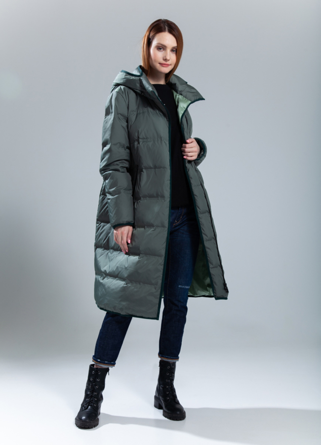 Пуховик женский с капюшоном в цвете хаки модель № 908YВ в кредит