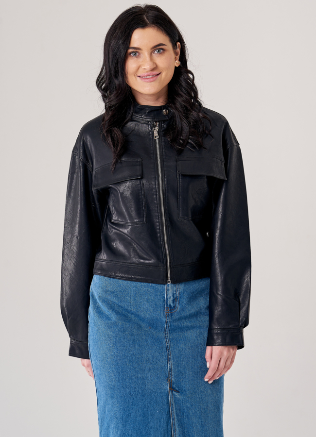 Женская куртка из эко кожи черного цвета модель № 20748 универмаг малина