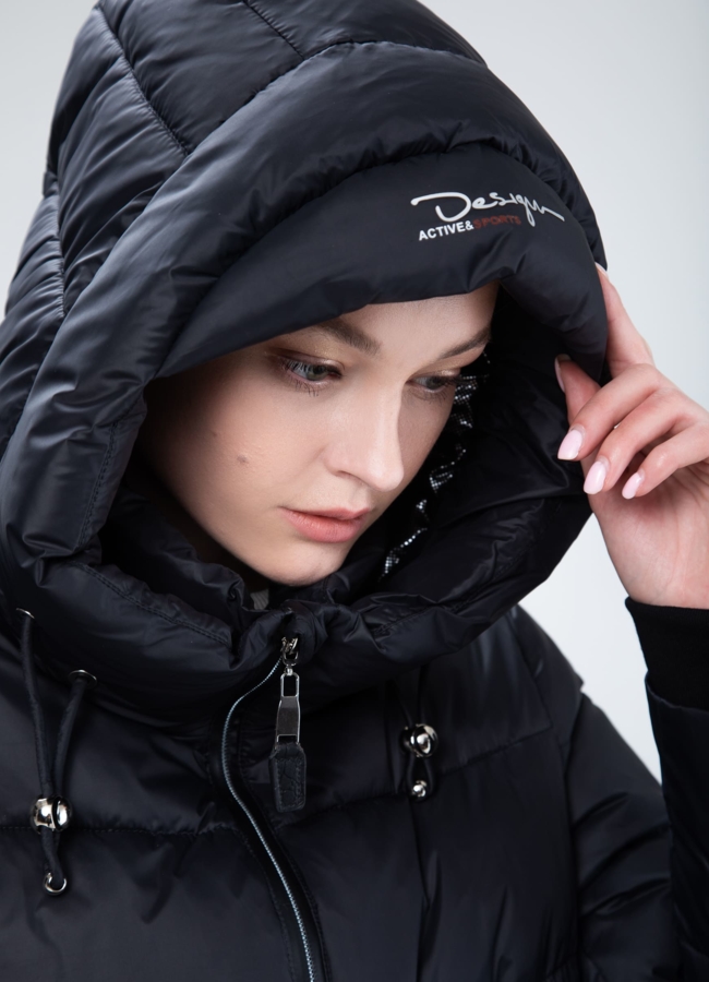 Пуховик женский черного цвета  модель № 25777 универмаг малина