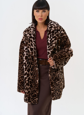 Женская шуба из эко меха с анималистическим принтом Женская шуба из эко меха с анималистическим принтом