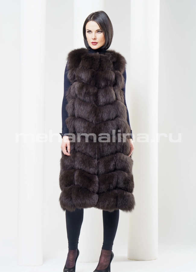 Длинный жилет из песца модель № S-364 меха малина