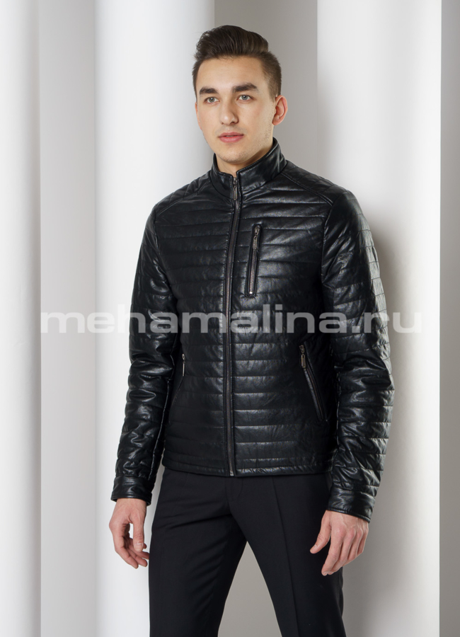 Куртка из эко кожи черного цвета на молнии модель № 607 меха малина