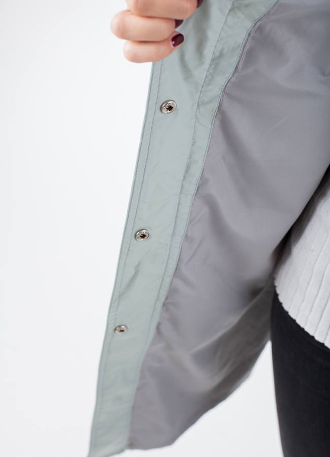 Куртка с капюшоном модель № 069 универмаг малина