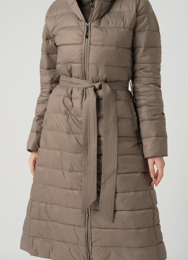 Пальто женское приталенное бежевого цвета модель № 22328 универмаг малина