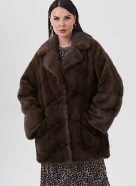 Шуба из норки с английским воротником 