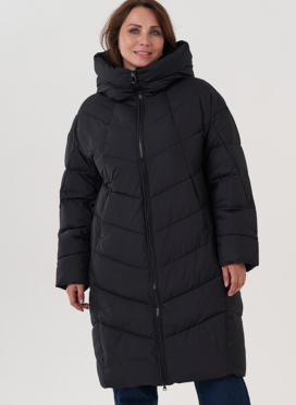 Женский пуховик с капюшоном черного цвета 