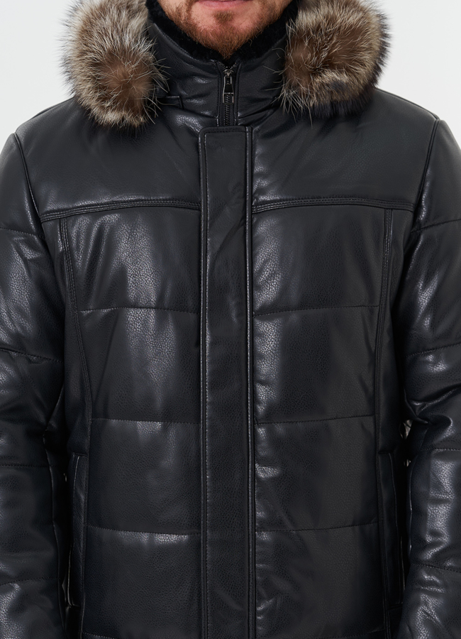 Куртка из эко кожи с отделкой из меха енота модель № 28583 универмаг малина