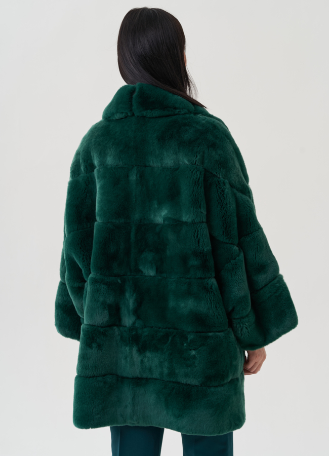 Шуба из меха кролика зеленого цвета модель № 25310 универмаг малина