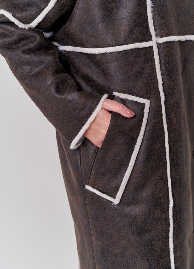 Удлиненная эко дубленка коричневого цвета модель № 21162 универмаг малина