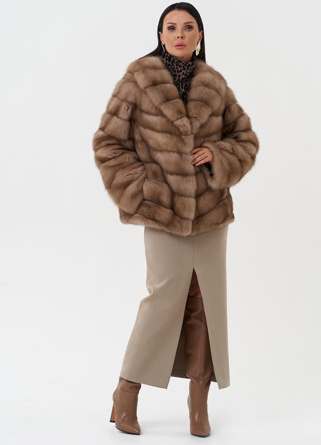 Шуба из меха куницы модель № 28435 универмаг малина