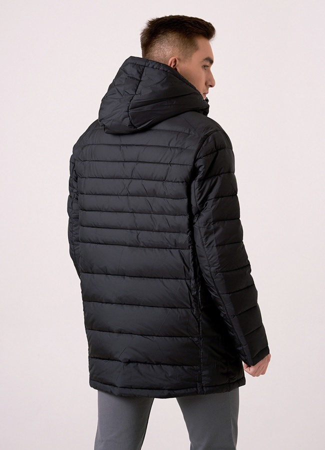 Мужской пуховик черного цвета с капюшоном модель № 1012 в кредит