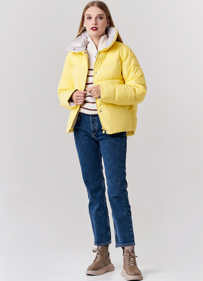 фото Пуховик желтого цвета с воротником стойкой модель № 21897