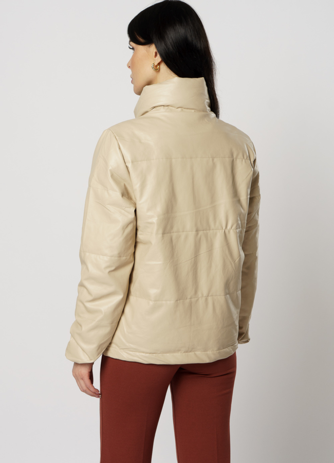 Утепленная куртка из эко кожи бежевого цвета модель № 5030 универмаг малина