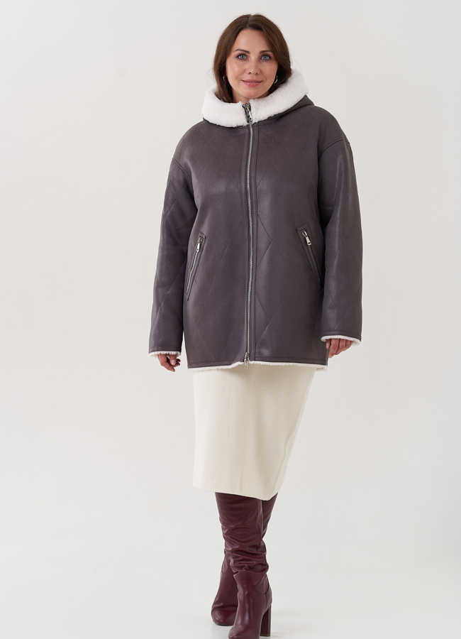 фото Женская дубленка с капюшоном  модель № 81989