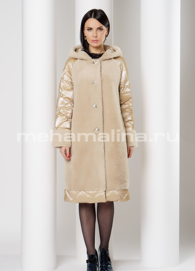 Пуховик с капюшоном на пуговицах  модель № 9917 в кредит
