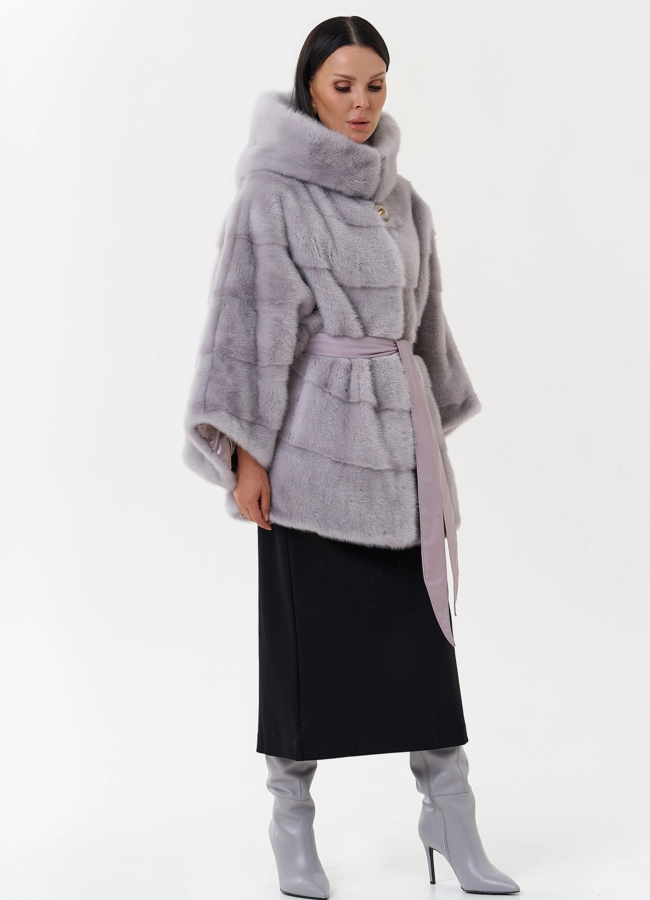 Шуба из меха норки с капюшоном модель № 27648 в рассрочку