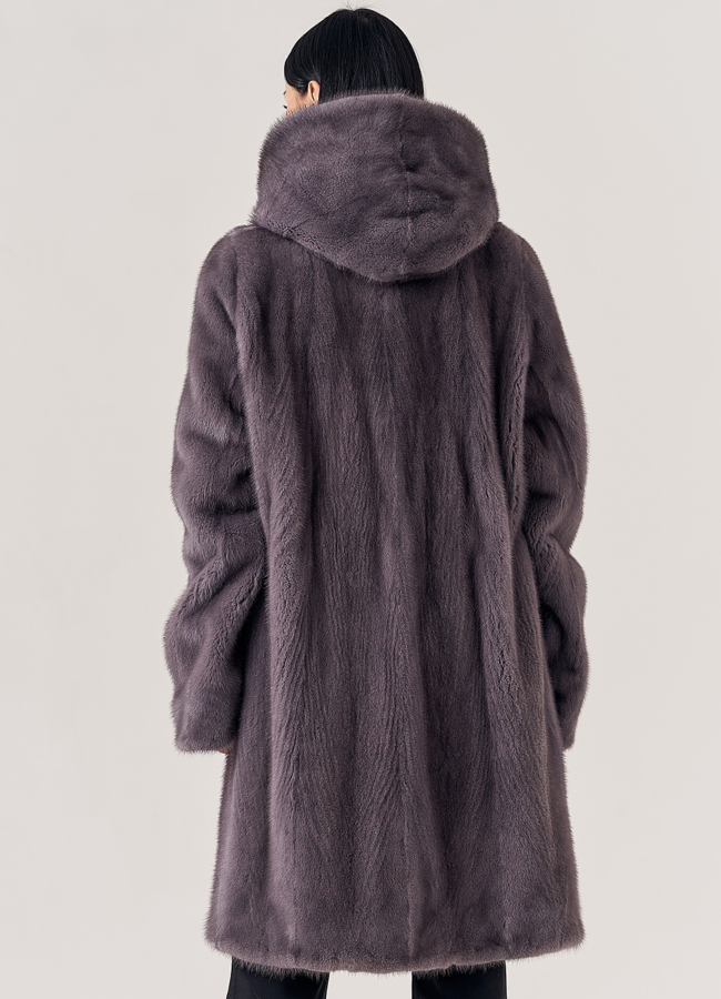 Шуба из норки с капюшоном  модель № 23326 в кредит