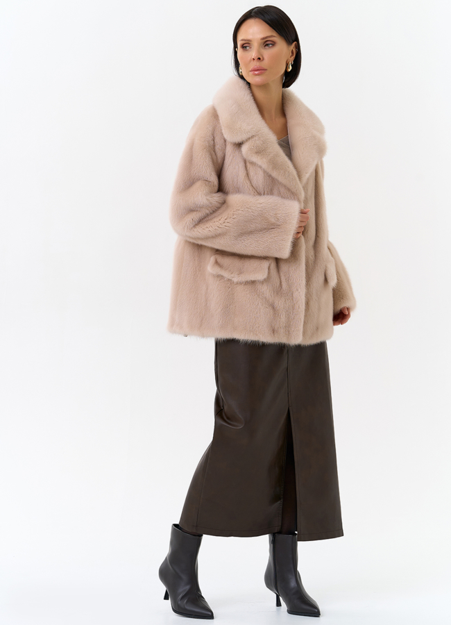 Шуба из меха норки с английским воротником модель № 31830 в кредит