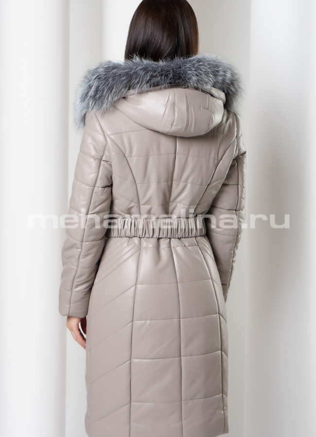 Бежевый пуховик из эко кожи с капюшоном модель № 1919 в кредит