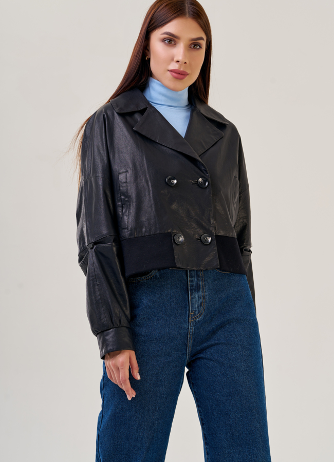 Женская кожаная куртка черного цвета  модель № 22455 универмаг малина