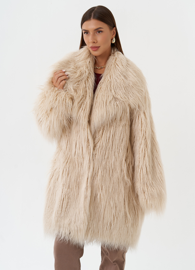 Женское полупальто из эко меха под ламу модель № 28545 универмаг малина