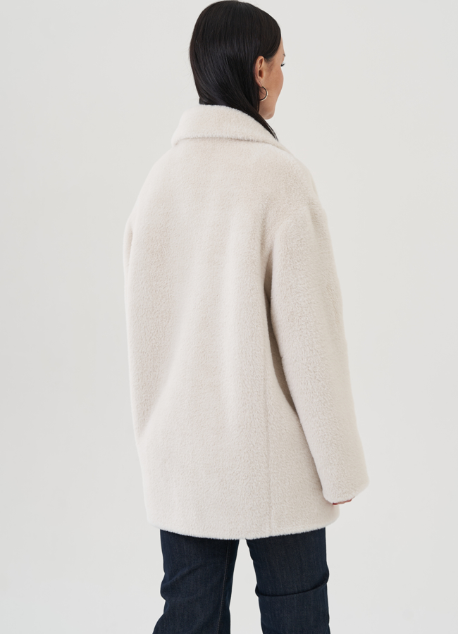 Женское полупальто бежевого цвета с английским воротником модель № 24408 универмаг малина