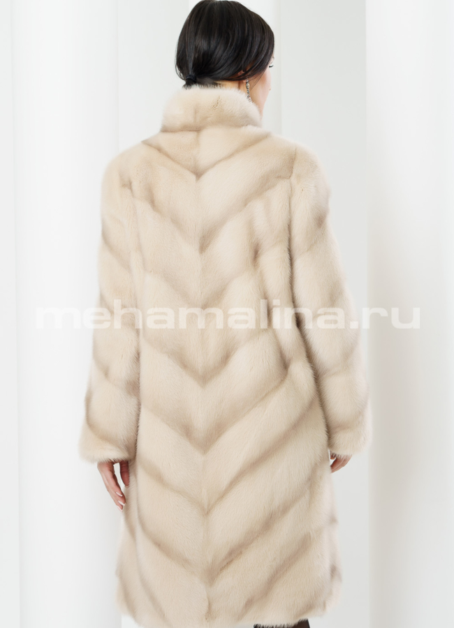 Шуба из светлой норки модель № S-379 в кредит