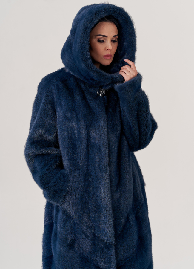 Женская норковая шуба с капюшоном  модель № 23784 универмаг малина