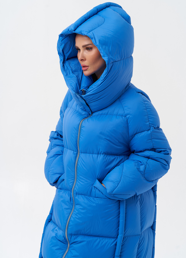 Женский пуховик с капюшоном  модель № 28978 универмаг малина