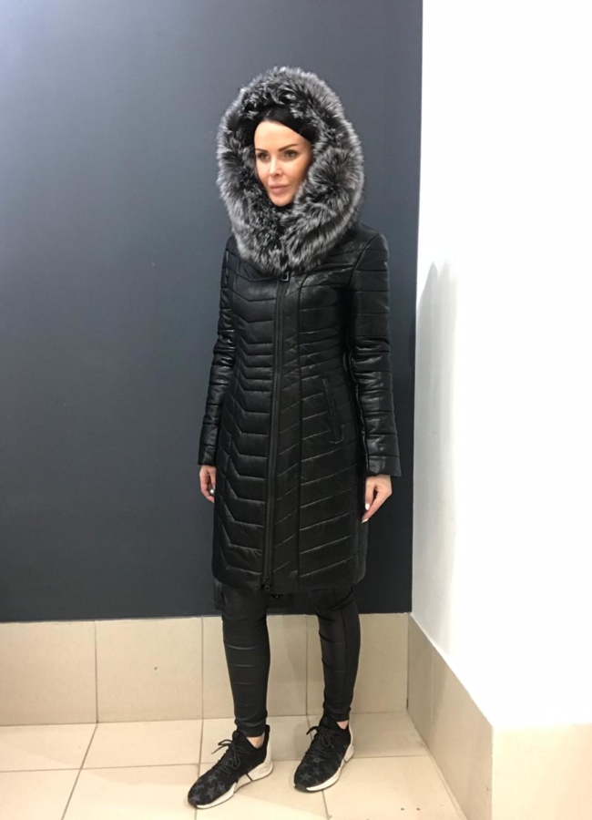 Пуховик из эко кожи с отделкой из чернобурки модель № 9801 в рассрочку