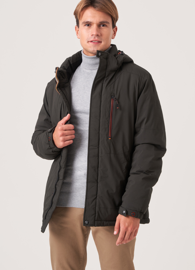 Куртка с капюшоном на молнии модель №  меха малина