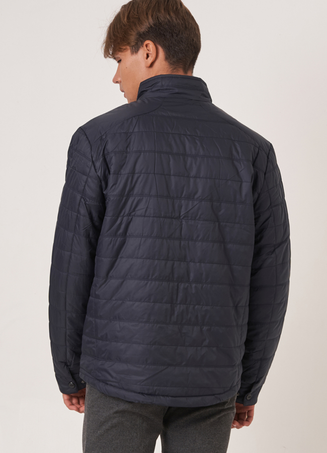 Мужская куртка прямого силуэта синего цвета  модель №  универмаг малина