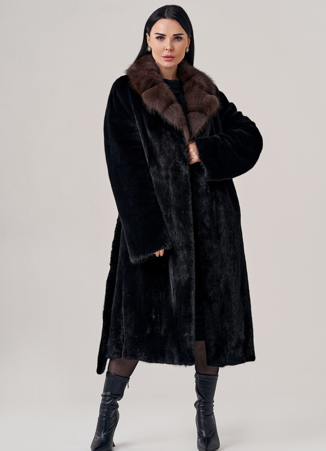 Шуба из норки с английским воротником из куницы  модель № 23839 универмаг малина