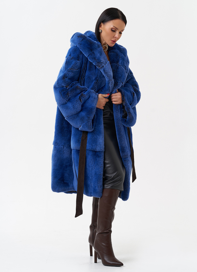 Шуба из меха кролика с капюшоном модель № 28898 универмаг малина