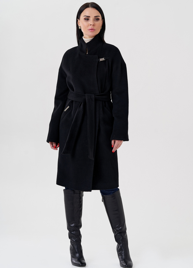 Женское пальто черного цвета  модель № 23958 в рассрочку