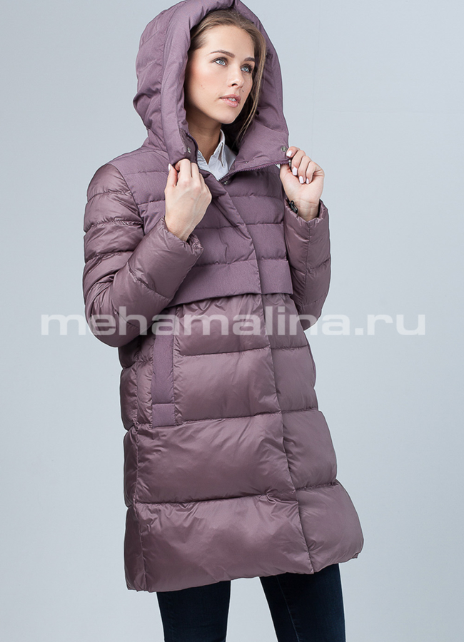 Пуховик в синем цвете модель № П-235 меха малина