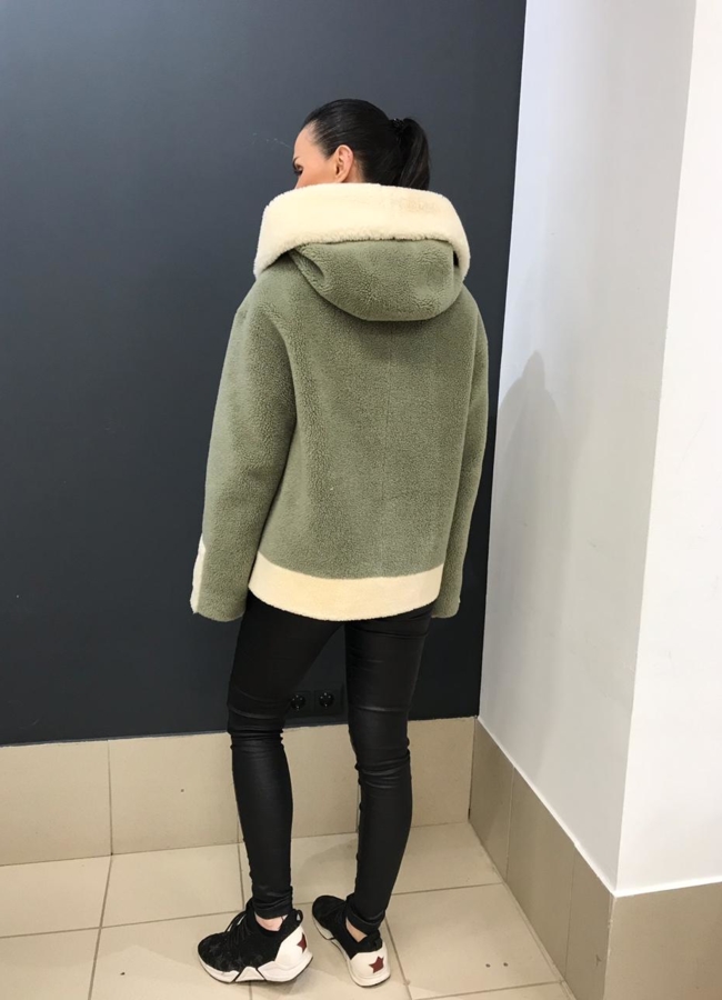 Шуба из овечьей шерсти модель № 9126А в кредит