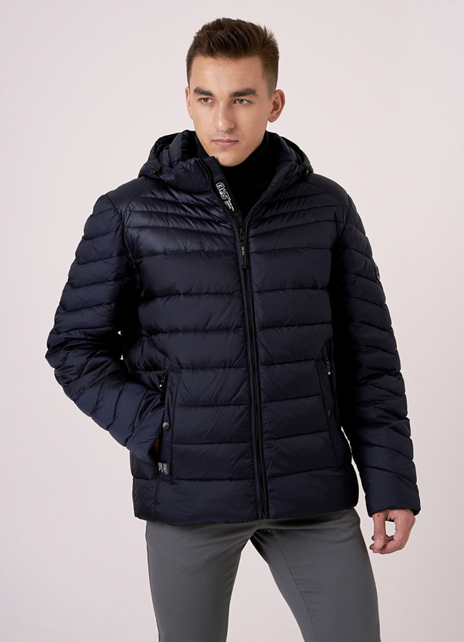 Куртка прямого силуэта с капюшоном модель № 1685 универмаг малина