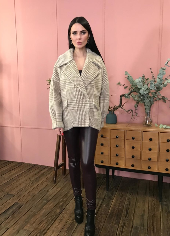 фото Укороченное пальто на кнопках с английским воротником модель № 402