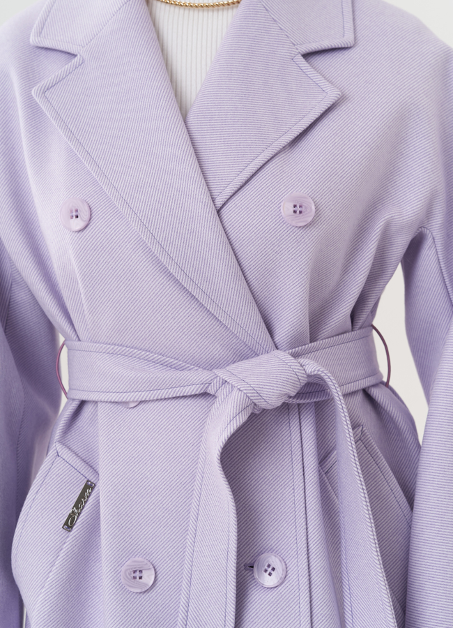 Пальто сиреневого цвета с поясом модель № 26721 универмаг малина
