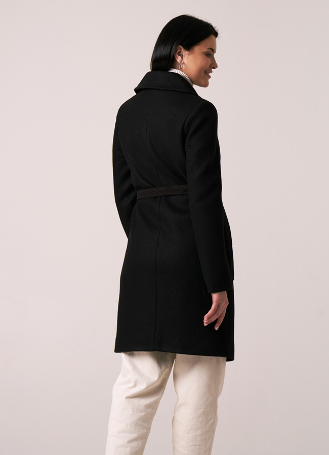 Пальто черного цвета на поясе модель № 2118 в кредит