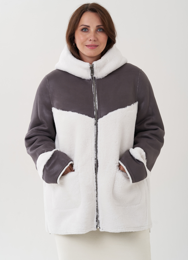 Двухсторонняя женская дубленка с капюшоном модель № 81981 универмаг малина