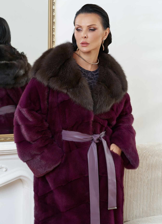 Норковая шуба с капюшоном из меха куницы модель № 28666 в кредит