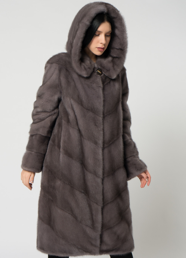 Светлая длинная шуба из норки модель № 1505 универмаг малина