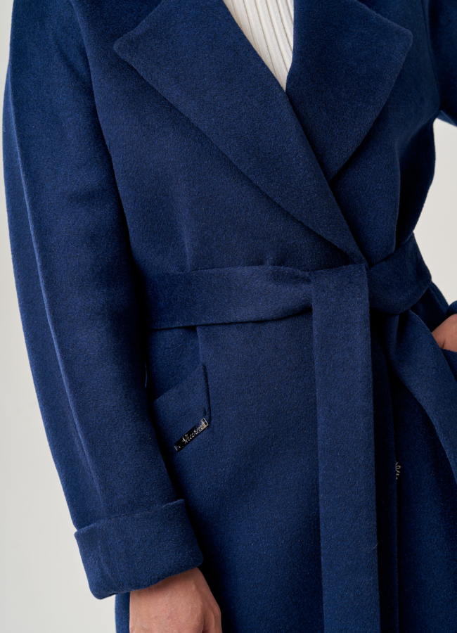 Женское пальто с английским воротником   модель № 22947 универмаг малина