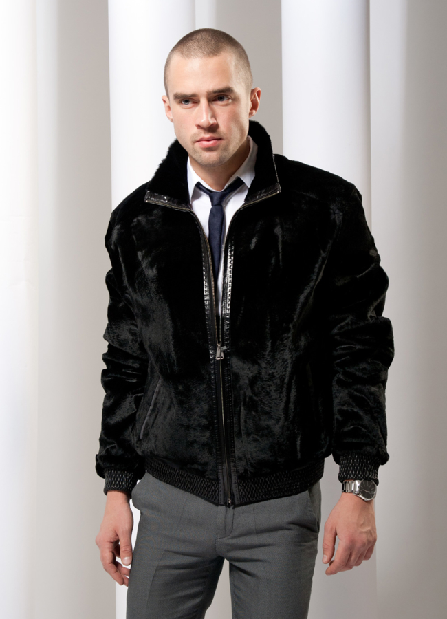 Шуба  модель № DM-28 меха малина